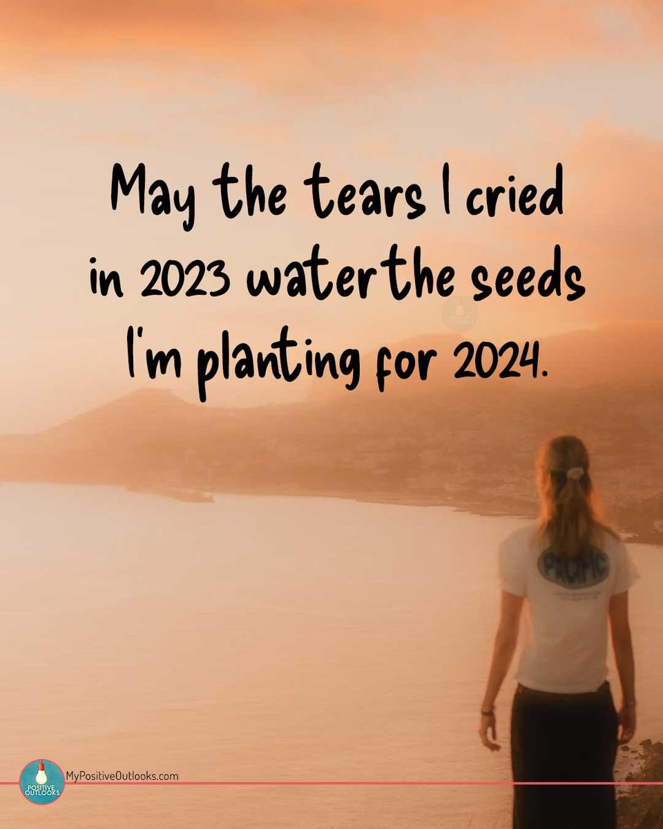 my_pos_outlooks's tweet photo. Dear 2023, Thank you for the lessons. Dear 2024, I am ready.  #HappyNewYear2024 https://t.co/Y5v7DbNYQb