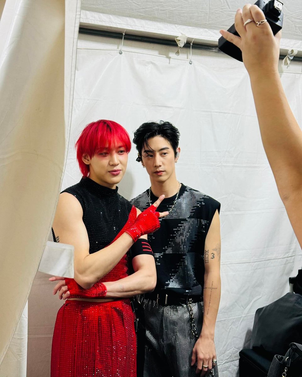 🙆‍♂️MarkBam 🙆‍♀️❄️ tweet media