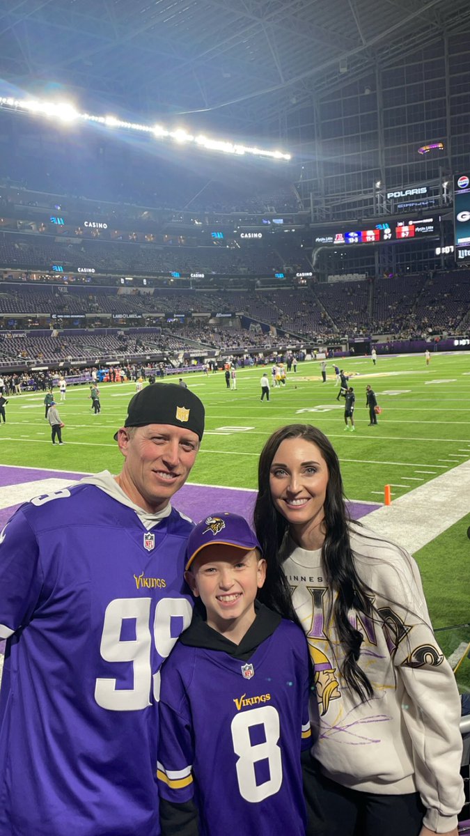 ahansen59's tweet photo. #SKOL https://t.co/8Ii4aBFiAk