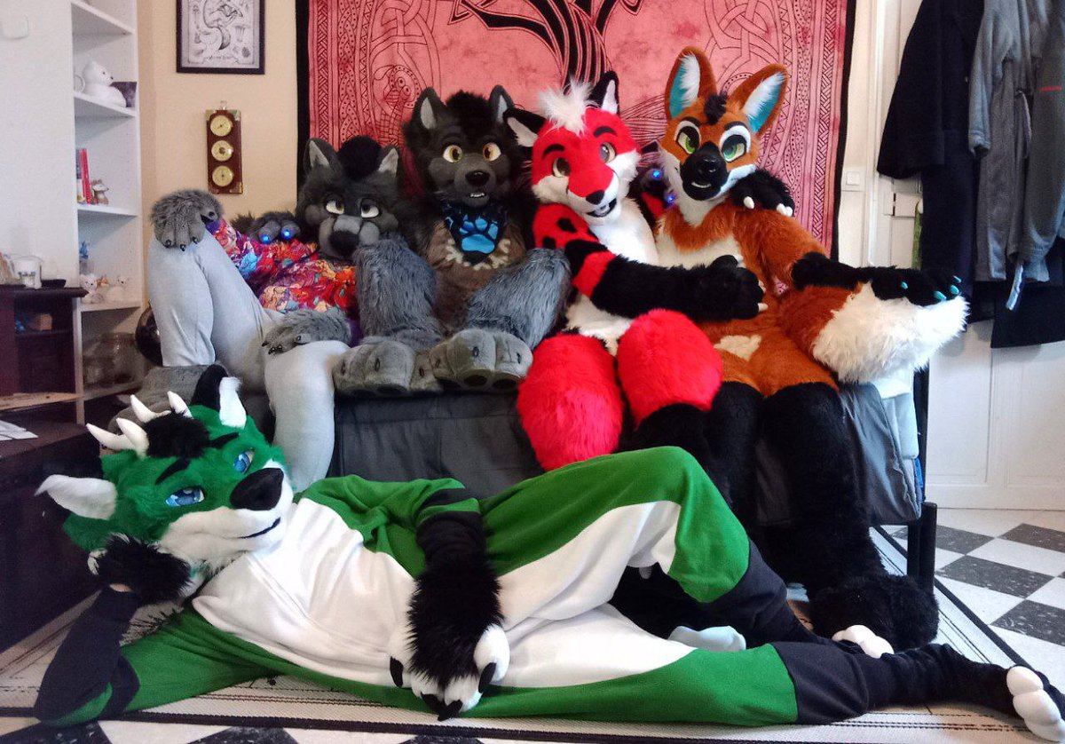 Szürky Farkas @NFC (@szurkywolf) on Twitter photo Happy New year 2024 !!!!!! :D
With <a href="/elfiiiiiiiii/">Elfi</a> <a href="/Andrew_fox62/">Andrew Fox 🔜 Vacations, Furstrike</a> <a href="/Frido_Midori/">Frido Midori</a> and <a href="/RunetheDragon1/">Rune the Dragon</a> 😀 Happy New year 2024 !!!!!! :D
With <a href="/elfiiiiiiiii/">Elfi</a> <a href="/Andrew_fox62/">Andrew Fox 🔜 Vacations, Furstrike</a> <a href="/Frido_Midori/">Frido Midori</a> and <a href="/RunetheDragon1/">Rune the Dragon</a> 😀