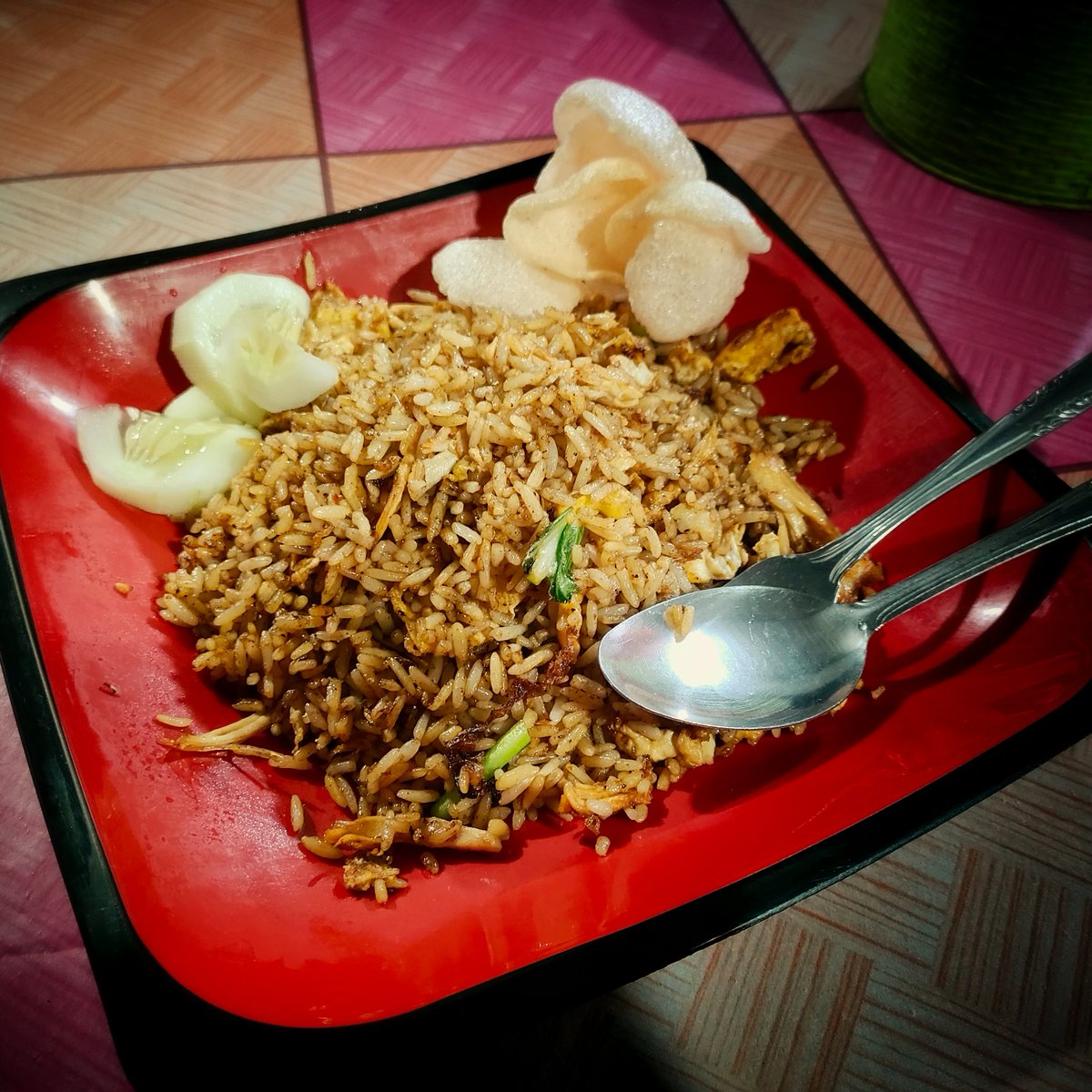 escalario's tweet image. Nasi Goreng? #cullinary #cuisine #indonesianfood #localfood #delicacy #foodphotography #delicious