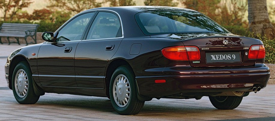 UltimativCars's tweet photo. I just sadly realized, that I've not seen any Mazda #Xedos6 [1+2] or #Xedos9 [3+4] since at least 10y.

What about you, folks?

I wonder, how many of those luxury looking sedans are still on the road.

Actually, before I bought my Ford, I had Mazdas in mind: Xedos 6, 626 or 323P. https://t.co/obcJfz28eF