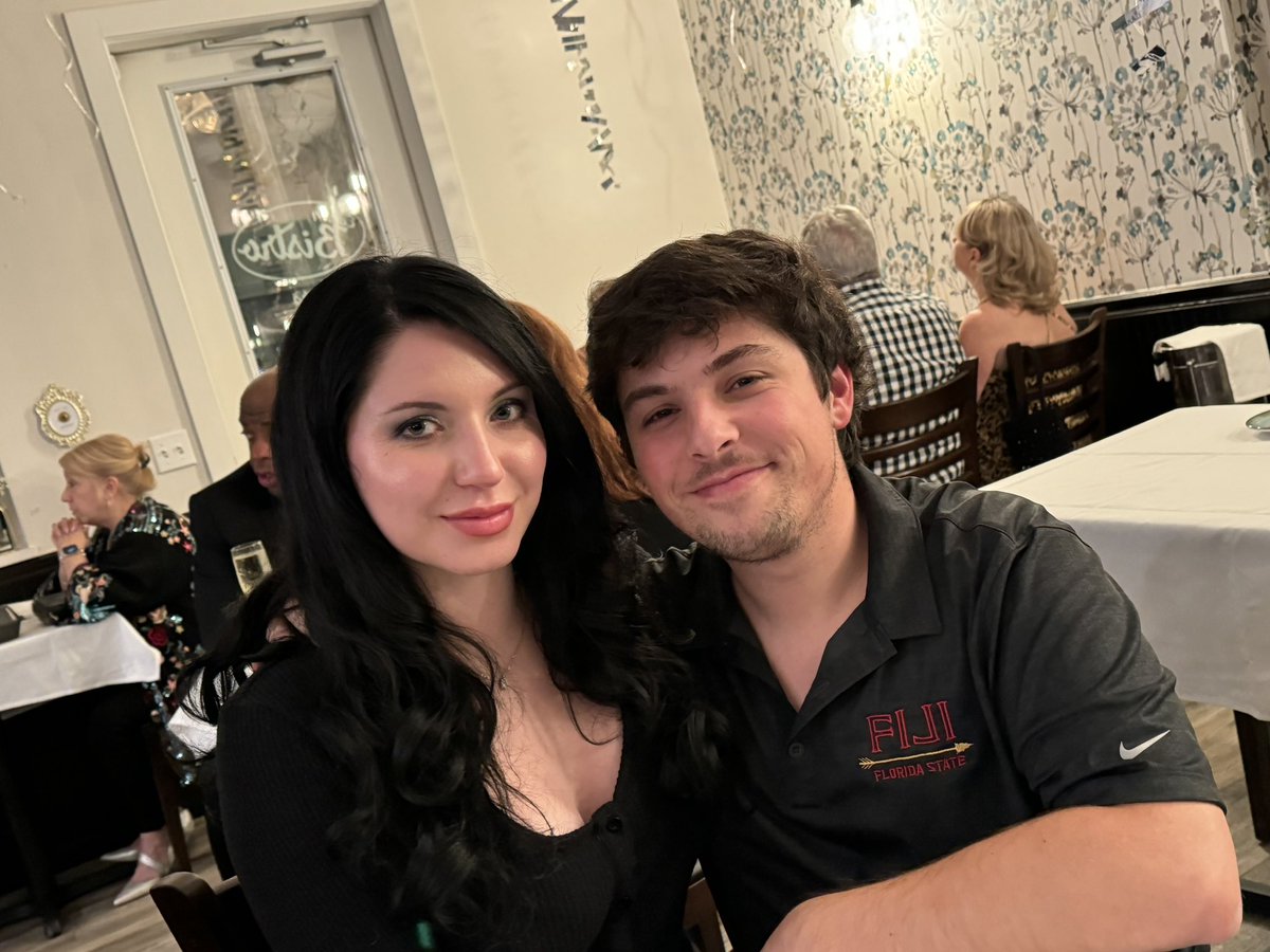 Happy New Years ♥️♥️