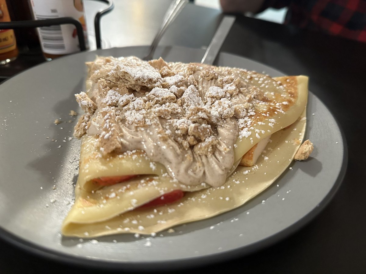 Phloggie tweet media