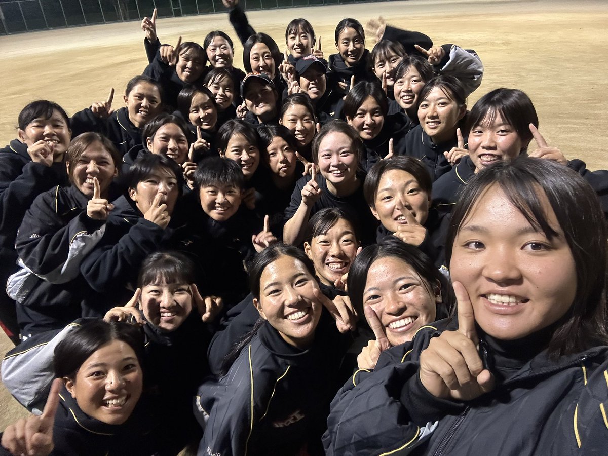 明けましておめでとう御座います🎍

本年もより一層のご支援、ご声援の程宜しくお願いいたします🥎

日本一に向け児嶋キャプテンを中心にチームを作り上げていきます🌟