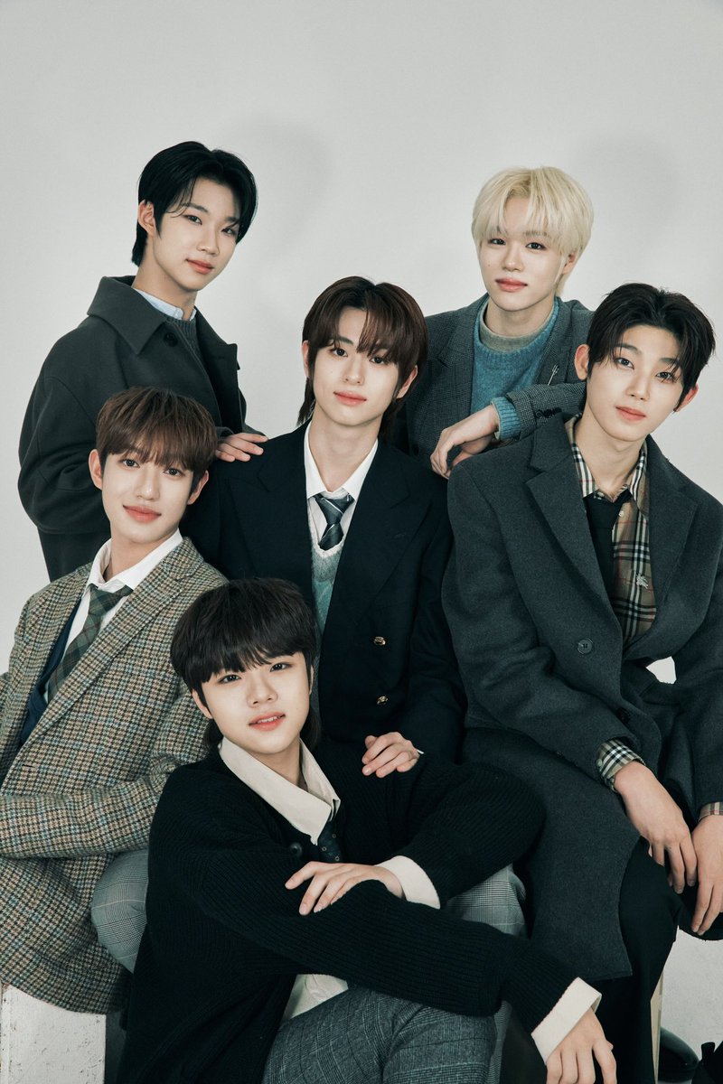 더윈드 (The Wind) New Profile Photo

Happy New Year! 🐉

2024년에도 더윈드를 향한
많은 관심과 사랑 부탁 드립니다 💙

#더윈드 #THEWIND #The_Wind
#김희수 #타나톤 #최한빈
#박하유찬 #안찬원 #장현준