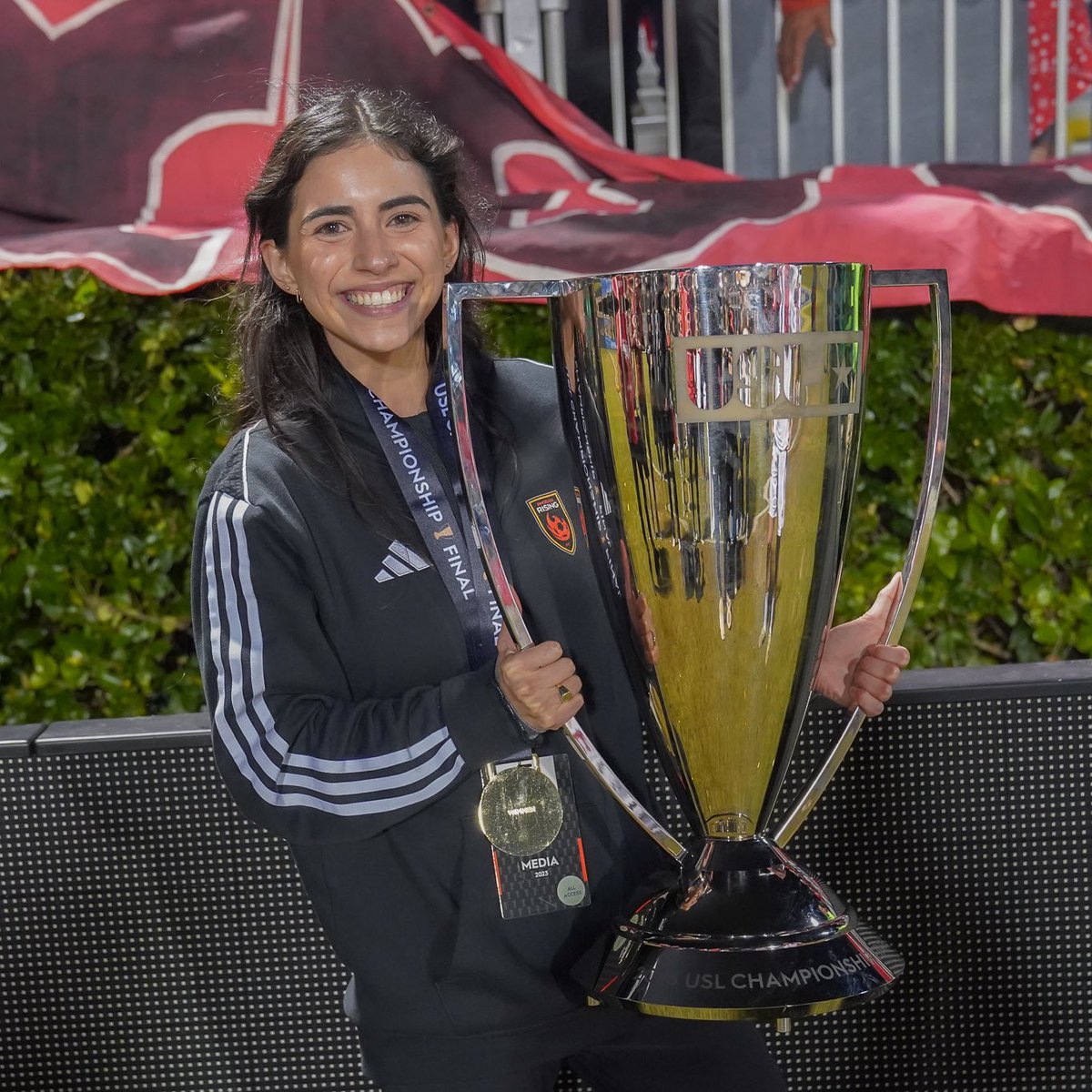 Isabella Duran tweet media