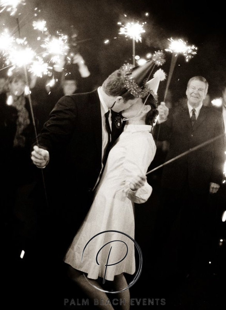 pbeachevents's tweet photo. Happy New Year!!✨ https://t.co/xeQJOtxIr4