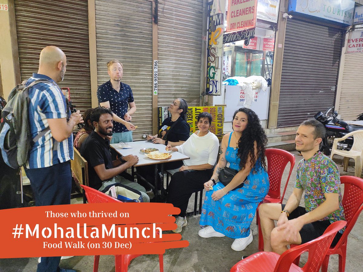 Khaki_Tours's tweet photo. Those who thrived on our #MohallaMunch food walk on 30th Dec. Join us for more heritage tours this week: 

#ApolloGate - Sat, 6th Jan, 4 PM
#IraniChai - Sat, 6th Jan, 4 PM
#LockStockBarrel - Sun, 7th Jan, 9 AM

Book now at: https://t.co/iK2lqaP4aZ

#DiscoverMumbai #MumbaiStories #Mumbai #Bombay #MumbaiHistory #MumbaiHeritage #Maharashtra #IncredibleIndia #ApolloBunder #IraniCafes #BSE