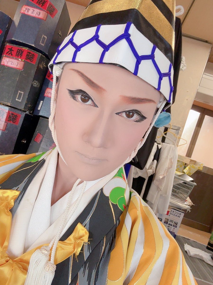 始まります！

今から三番叟踏んできます^ ^