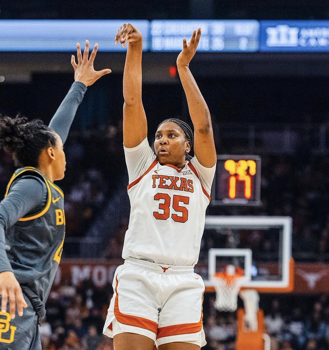 trendyhoopstars's tweet photo. Here’s our latest Top 25 Small Forwards as we head into the New Year:

1. Aneesah Morrow (LSU)
2. Madison Booker (Texas)
3. Taylor Thiery (Ohio State)
4. Zaay Green (Arkansas Pine-Bluff)
5. Anaya Peoples (DePaul)
6. Addy Brown (Iowa State)
7. Alyssa Ustby (North Carolina)
8. Saylor Poffenbarger (Arkansas)
9. Celeste Taylor (Ohio State)
10. Cotie McMahon (Ohio State)
11. Mackenzie Forbes (USC)
12. Aubrey Griffin (UConn)
13. Bree Hall (South Carolina)
14. Sarah Ashlee Barker (Alabama)
15. Madison Hayes (NC State)
16. Temira Poindexter (Tulsa)
17. Kiki Jefferson (Louisville)
18. Yarden Garzon (Indiana) 
19. Terren Ward (Georgia Southern)
20. Skylar Vann (Oklahoma) 
21. Gabriela Jaquez (UCLA) 
22. Ashton Judd (Missouri)
23. Azana Baines (Seton Hall)
24. Aicha Coulibaly (Texas A&M)
25. Antwainette Walker (Eastern Kentucky)

Thoughts?