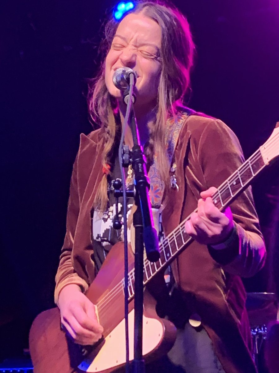 Theresa Hacker tweet media