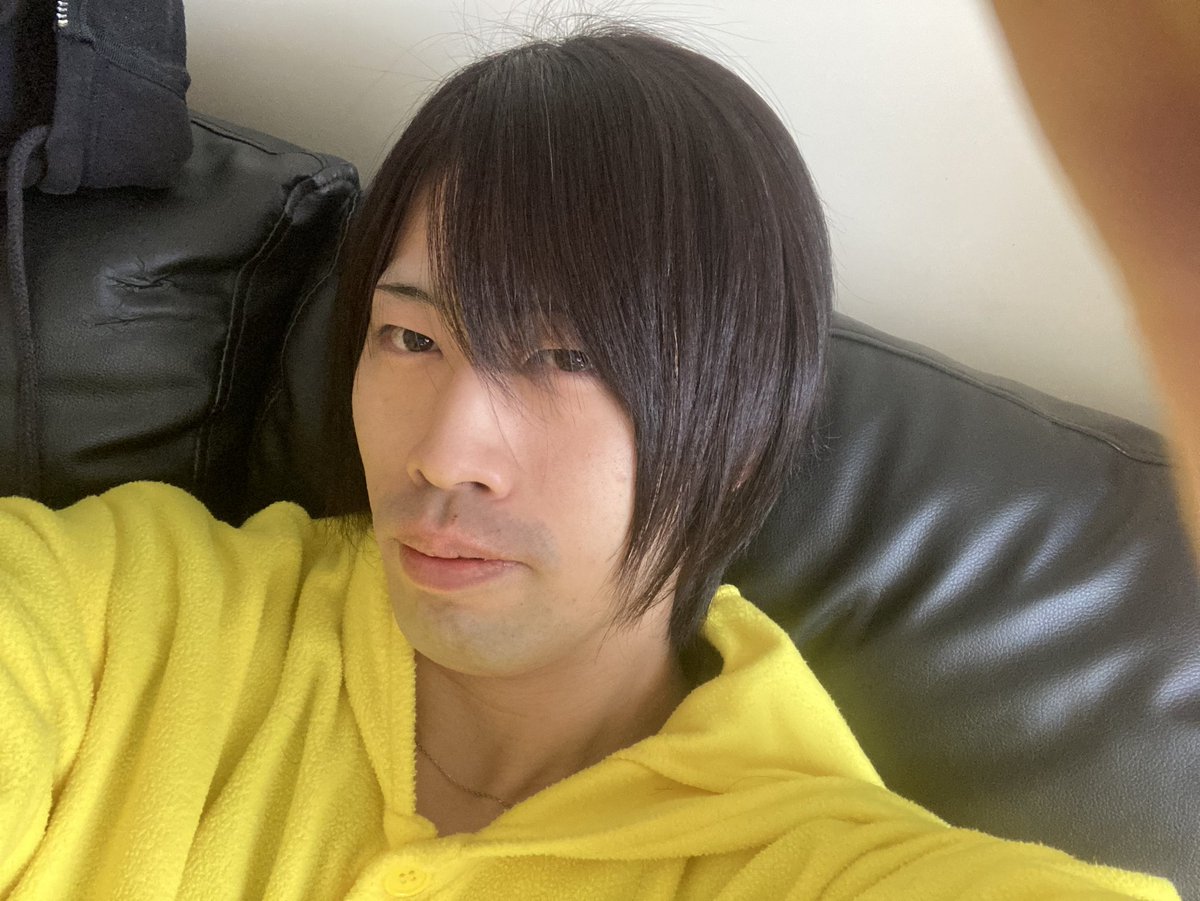 Atsuki2426's tweet photo. 皆様

新年、明けましておめでとうございます！
今年もどうぞ宜しくお願い致します！

穏やかな新年初日を過ごしましょう！ https://t.co/EICU96F7Wq