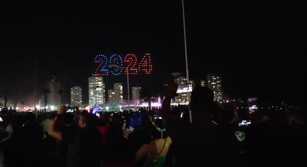 ivan_ht's tweet image. Les deseo un gran año a todos mis amigos, he conocido a mucha gente hermosa este año amigos varios, los del tsql, mis amigos de equipo en fin a muchas personas hermosas de tantos años y nuevos, ustedes saben quiénes compartieron conmigo, un gran abrazo ❤️🥳