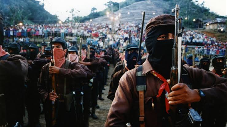 piebyfour's tweet image. January 1 is the anniversary of three beautiful revolutionary struggles in human history:

Haitian Revolution of 1804 
Cuban Revolution of 1959
Zapatista Uprising of 1994