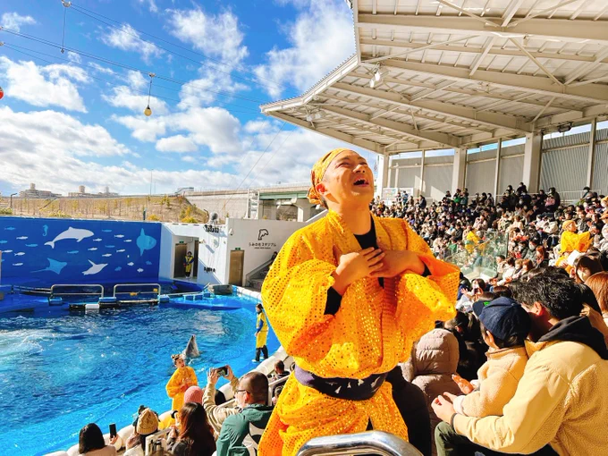 仙台うみの杜水族館、マツケンコラボの経済効果を目の当たりにしてしまった。正月なのにすげー人だよ。水族館久々だけど楽しかった。 