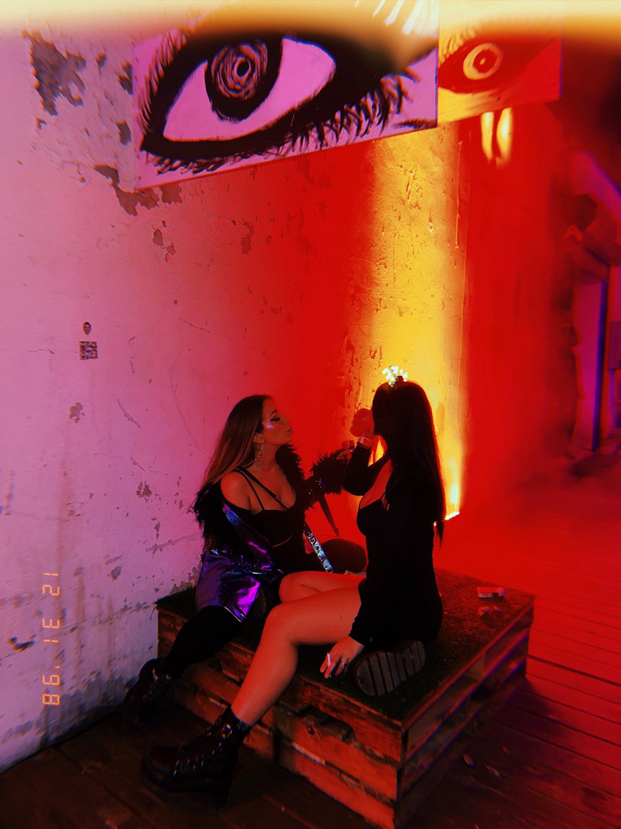 ☽ G ☾ tweet media