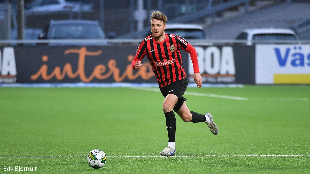 bpfotboll's tweet photo. Abris förlänger 🤝

Två säsonger i BP blir fler för Alexander Abrahamsson som har förlängt sitt kontrakt med BP.

📝 Läs mer på https://t.co/UrXzYC7s7d

📸 Erik Bjernulf https://t.co/4L8iEU44XA