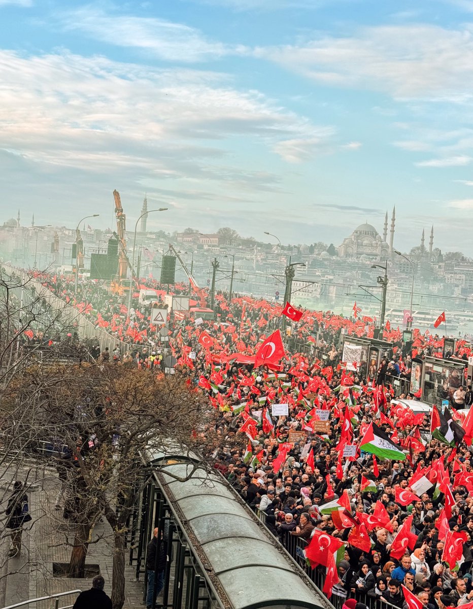 uzunabdurrahman's tweet photo. Nehirden denize
Özgür Filistin 🇹🇷❤️🇵🇸 https://t.co/ARyIbwk10q