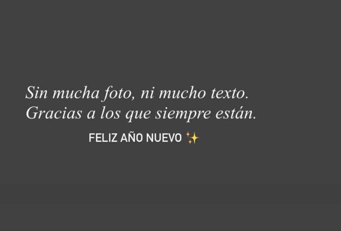 Feliz a&ntilde;o nuevo los quiero mucho 🫶🏻🪅 https://t.co/FfHA9QXUYv