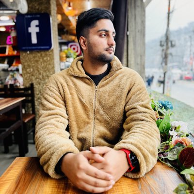 isthatsofi's tweet photo. #NewProfilePic https://t.co/xkijh069dP