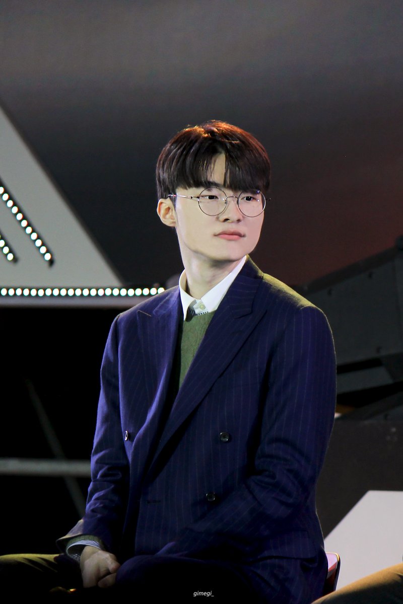 gimegi_'s tweet photo. 231230 T1CON　　　
( •̀ω•̀)✧
#Faker #페이커 #이상혁 https://t.co/CqM6Iw0LQX
