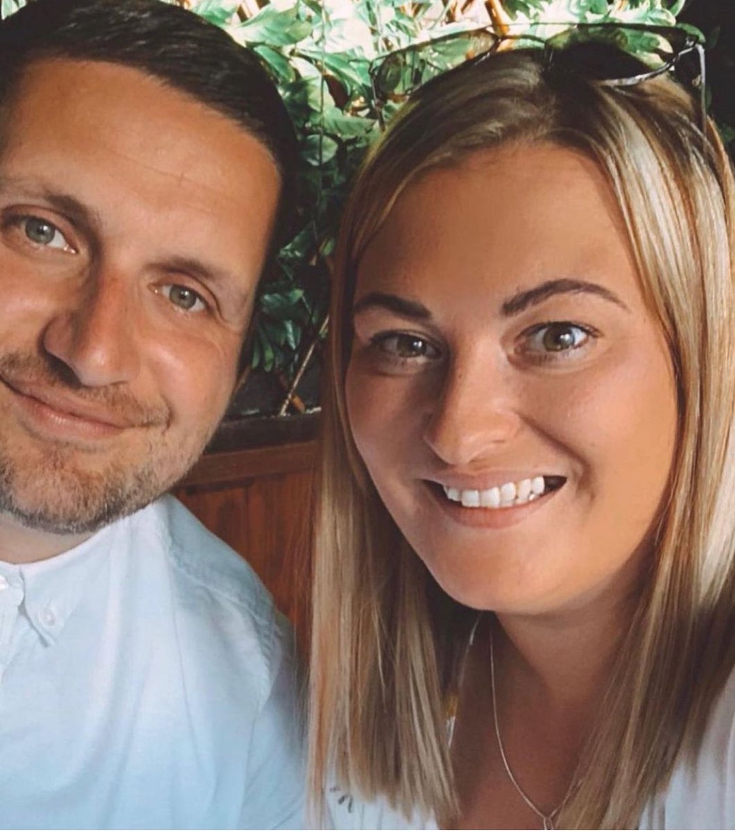 can now actually say it .. WE GET MARRIED THIS YEAR, five months today 💫👰🏼🤵🏻