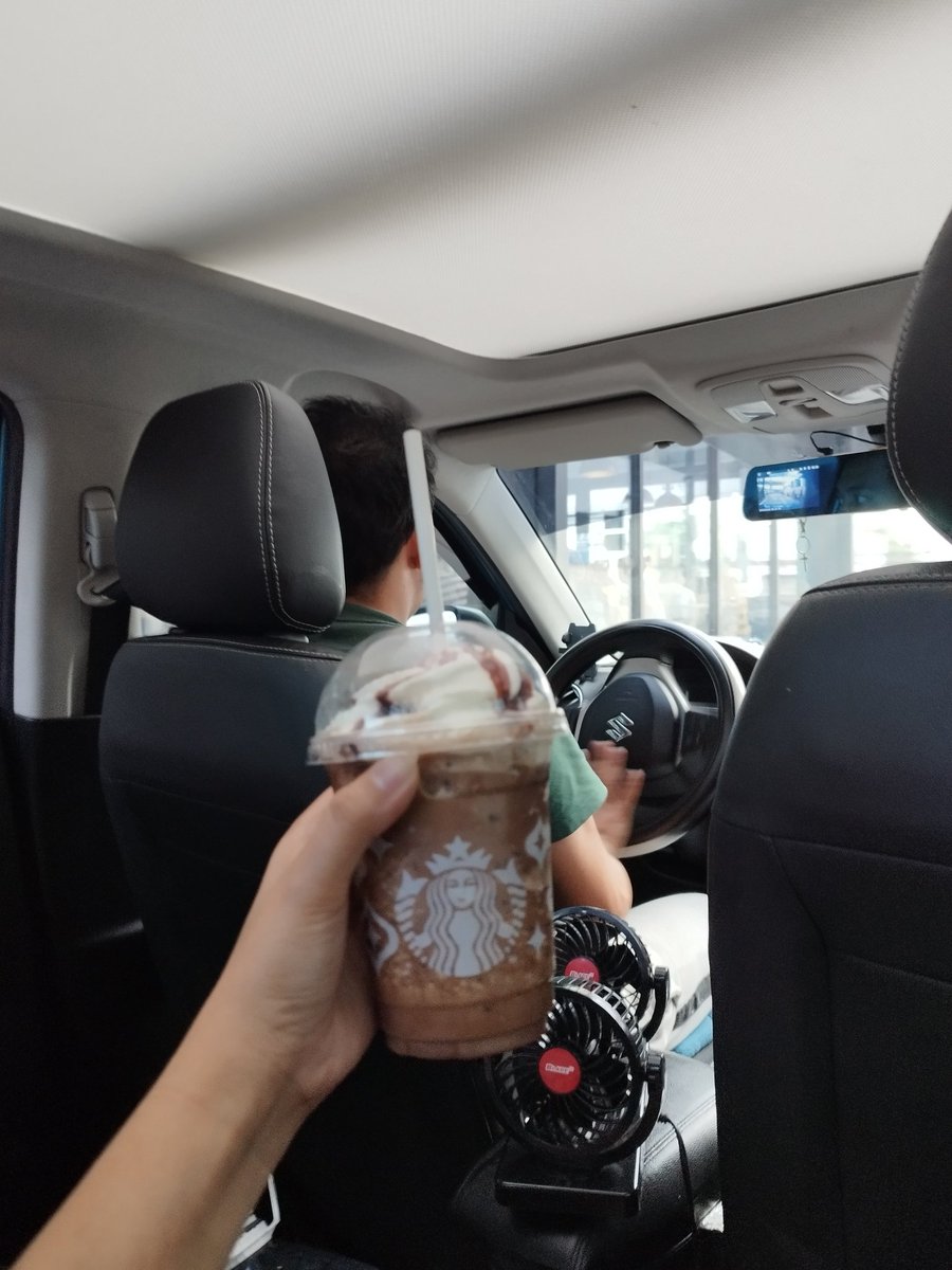uhnonymuse's tweet photo. Unang libre sa taong 2024 😂 https://t.co/PIeAtjDmOl