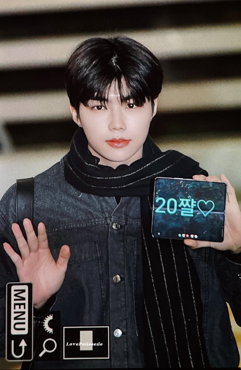 240101 Preview
ICN

#박건욱 #PARKGUNWOOK #パクゴヌク
#ZEROBASEONE  #ZB1 #제로베이스원 #제베원