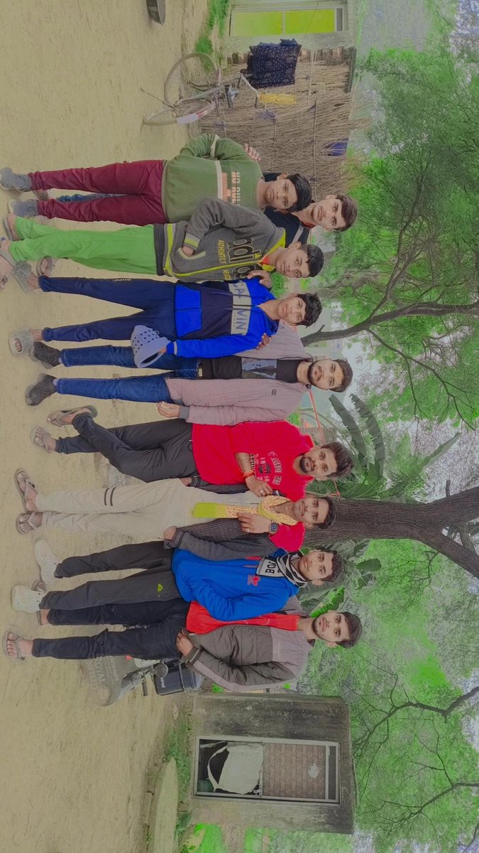 singerRohitSi10's tweet photo. Rohit halchal https://t.co/qqqbJZQGOc