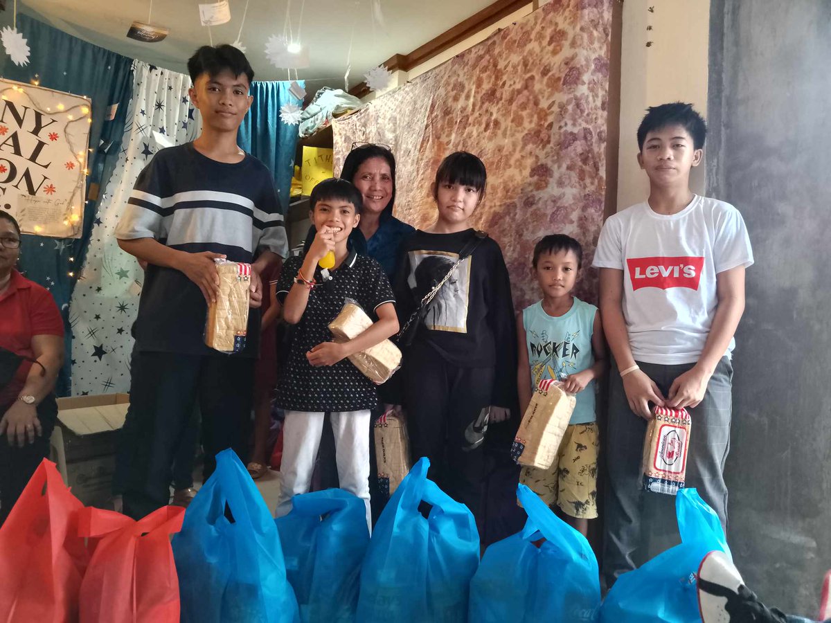 DestinyincOrg's tweet image. Happy new year to all our sponsors supporters and friends.  May the goodness of God be with you