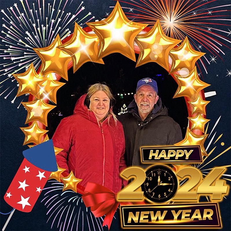 ShawChris33's tweet photo. Happy New Year 🥳 
#NewYear https://t.co/SQvkiMvdyn
