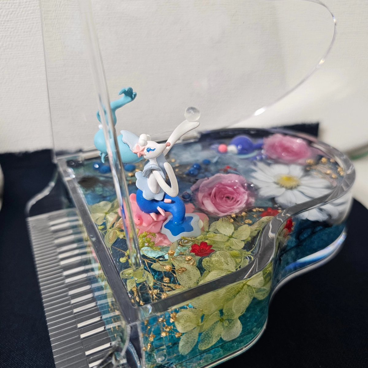 ルーシャ tweet media