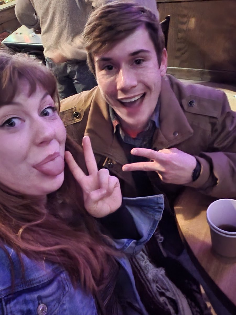 nicolexelder's tweet photo. Loving bowling 4 soup #lonestarnye https://t.co/AukLJ6Urf5