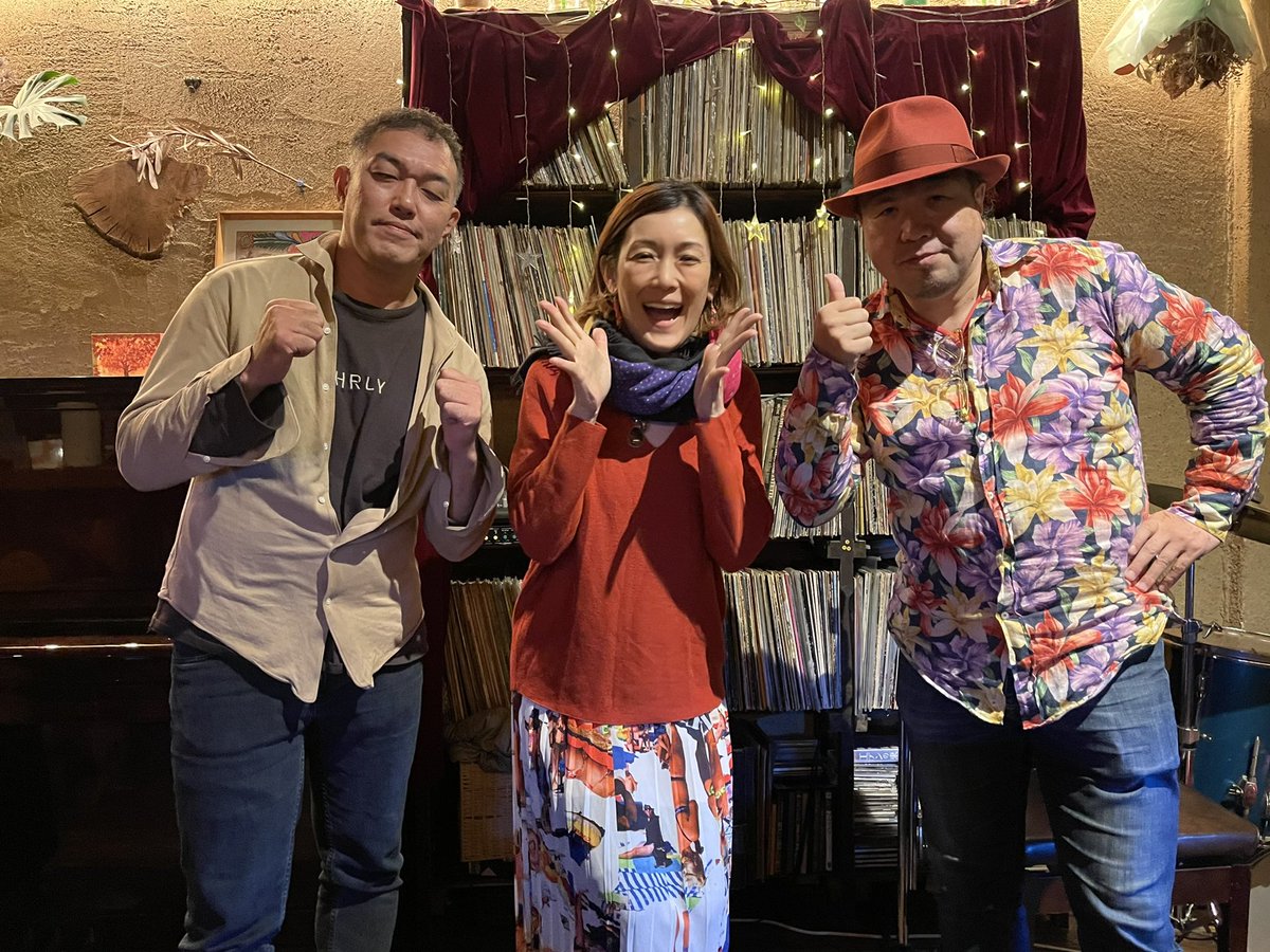 roidgohan's tweet photo. 皆さまあけましておめでとうございます🌅🎍昨年は新たな出会いがありチャレンジや変化の年でもありました。今年の干支は🐉辰。昇龍のように更に上を目指していけるよう一同頑張って参ります❗️今年もどうぞよろしくお願いいたします❗️

#ロイドごはん
#フラメンコロイド
＠meloncito310
#2024謹賀新年 https://t.co/KwCWZMDVXy