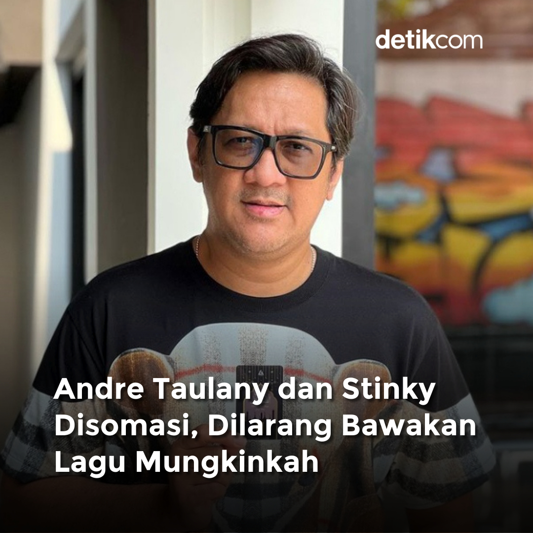 detikcom's tweet photo. Waduh! Penyanyi Andre Taulany dan Stinky disomasi oleh pencipta lagu Mungkinkah, Ndhank Surahman Hartono.⁣
⁣
Dalam somasi tersebut, Ndhank melarang Andre Taulany dan Stinky untuk membawakan lagu Mungkinkah, serta beberapa lagu lain karyanya, hingga batas waktu yang tidak ditentukan.⁣
⁣
>> https://t.co/s8Wc9vB844
⁣
#AndreTaulany #Stinky #NdhankSurahman