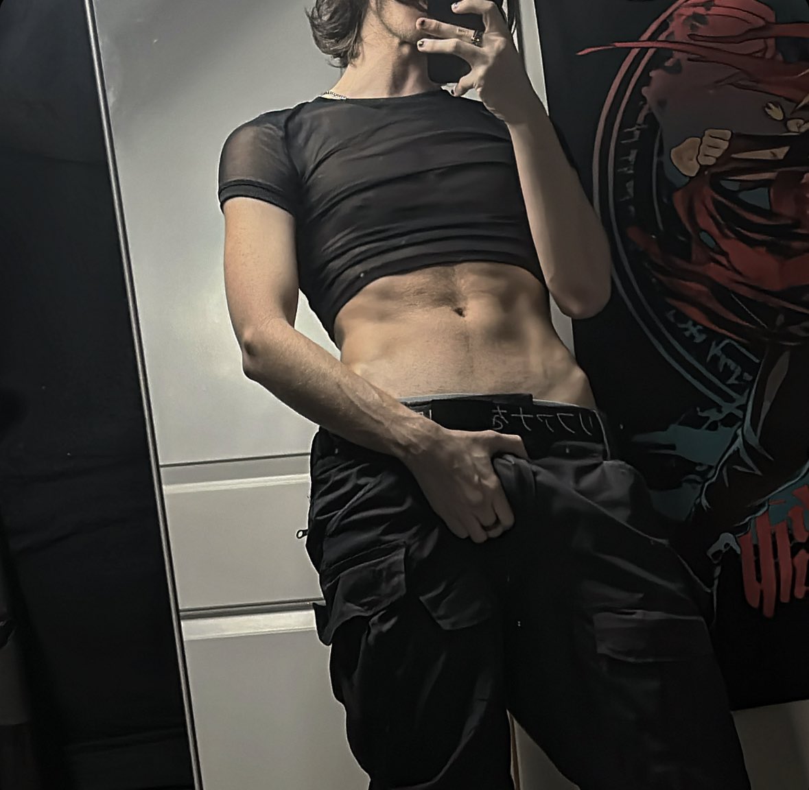 royaidni's tweet photo. Happy New Years from me in a slutty crop top ;) what’s your resolution? https://t.co/vkrqV64mk5