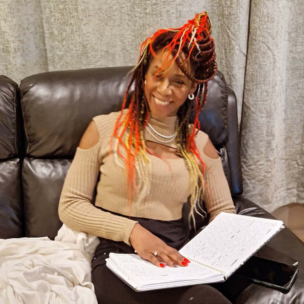 Happy New year 2024 .... This year is  my year. Onwards and upward. Work hard. With a smile and believe my story will surely make me shine !