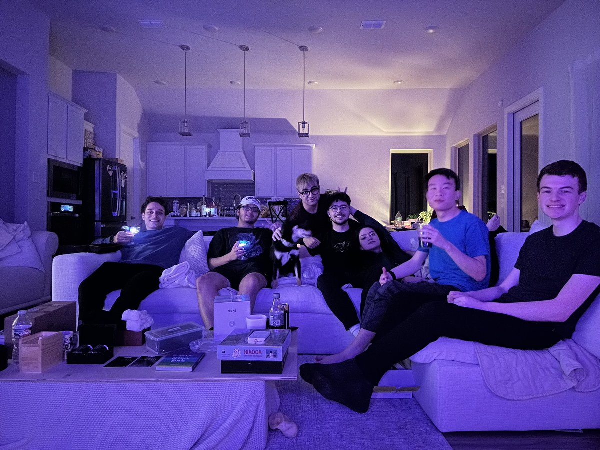 Kyle / CrimsonForce tweet media