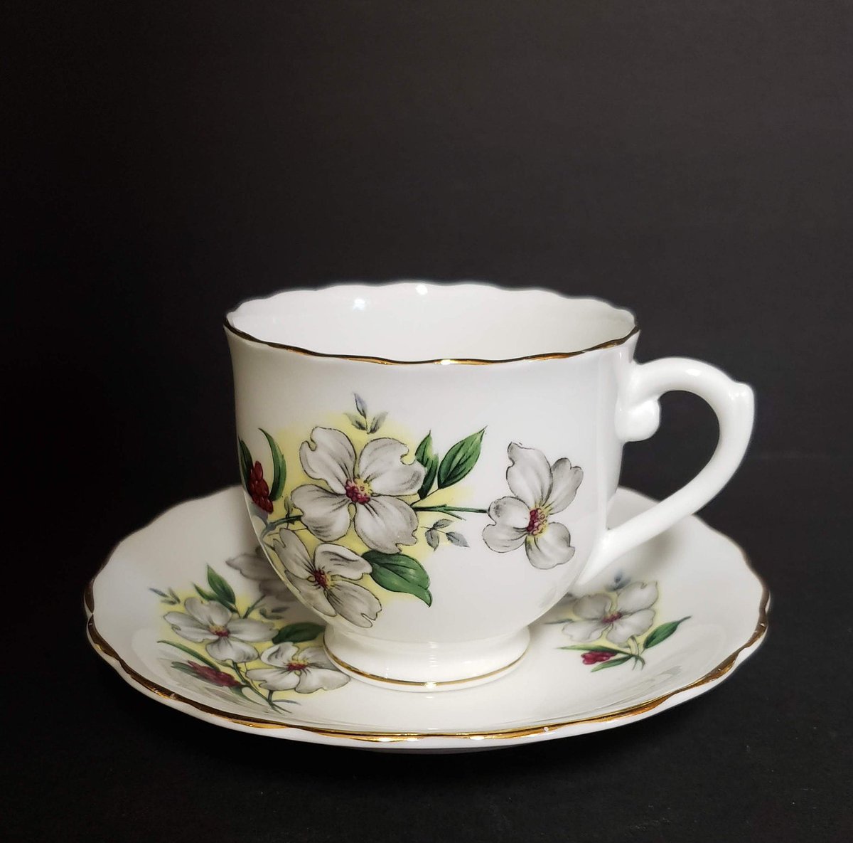 Vintage Taylor & Kent Fine Bone China Teacup and Saucer, Dogwood and Berries Pattern, Gold Trim, Made in England, Decor Dining Bridal, Prop tuppu.net/d9a62281 #AmazingFunVintage #Etsy #FineBoneChina
