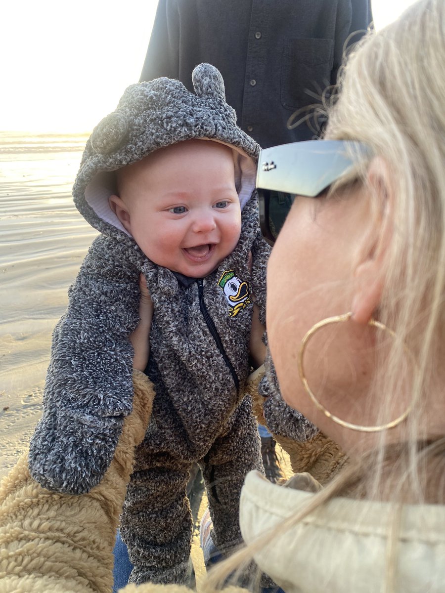 When little man realizes the Ducks play tomorrow. 

<a href="/oregonfootball/">Oregon Football</a> 
<a href="/Fiesta_Bowl/">Fiesta Sports Foundation</a> 

Sco 🦆