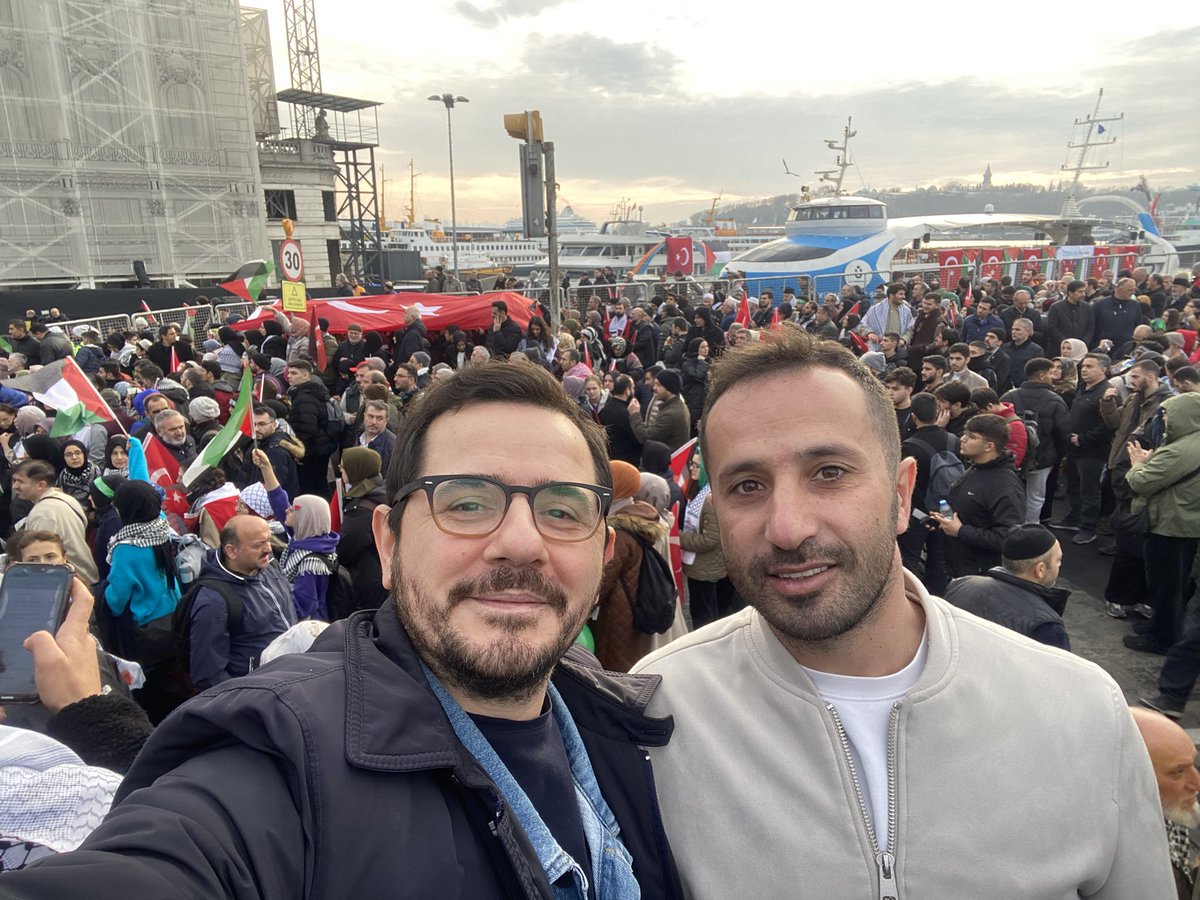 <a href="/byduran_/">byduran</a> @Kurdoglu751 <a href="/FSM_1453__/">Mücahit 🍉</a> <a href="/serintoprak2/">tknkrgz 🇹🇷</a> <a href="/yscob/">Yavuz Selim</a> <a href="/anbarp_ali/">Ali Anbarpınar</a>