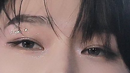 nooyorker's tweet photo. glitter sunoo my beloved https://t.co/HVZIcBq2VL