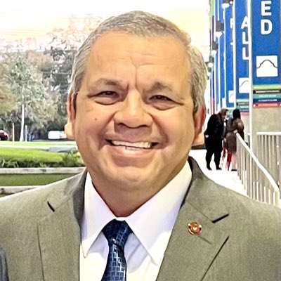 VincentBosquez's tweet photo. #NewProfilePic https://t.co/eJ6kPFyGmb