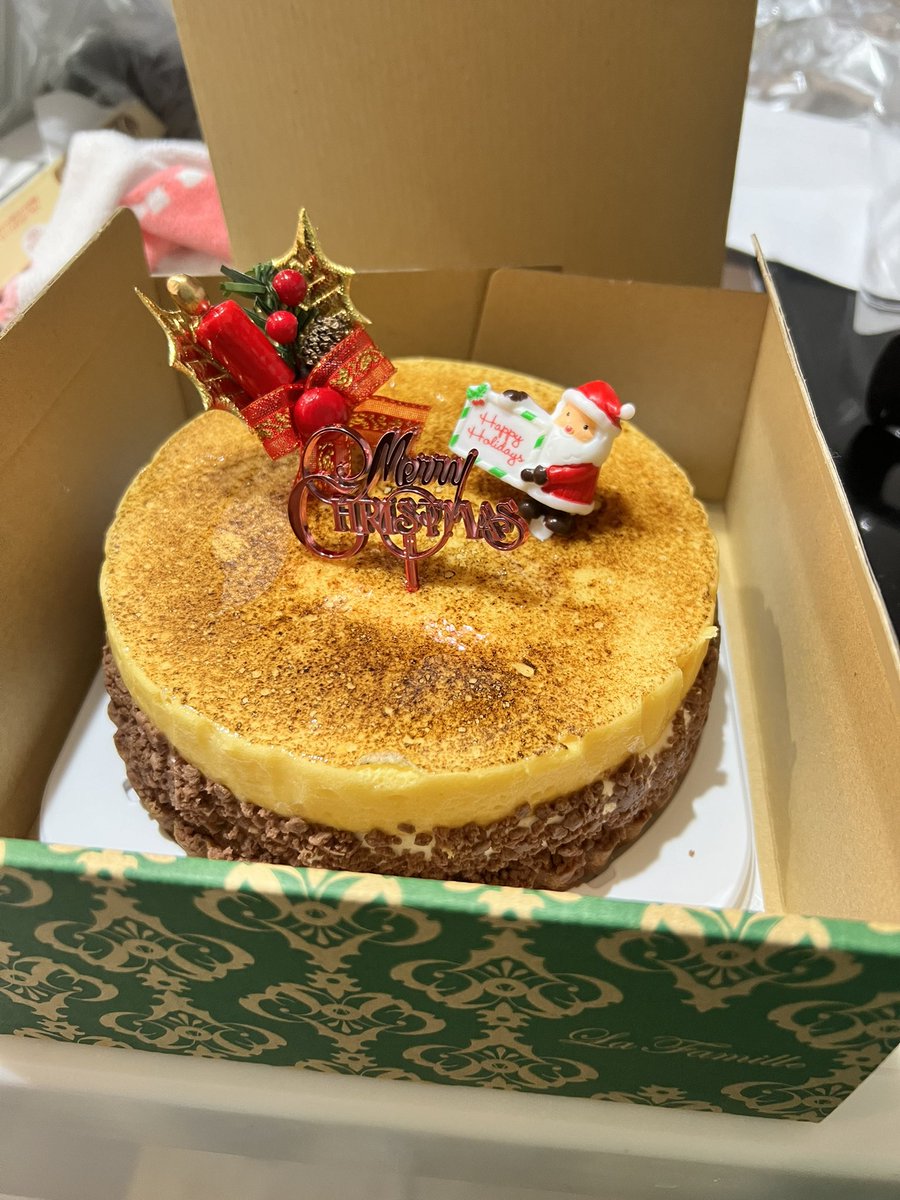 satomiabe21's tweet photo. クリスマスも忙しく… https://t.co/H2bxnvl2lE