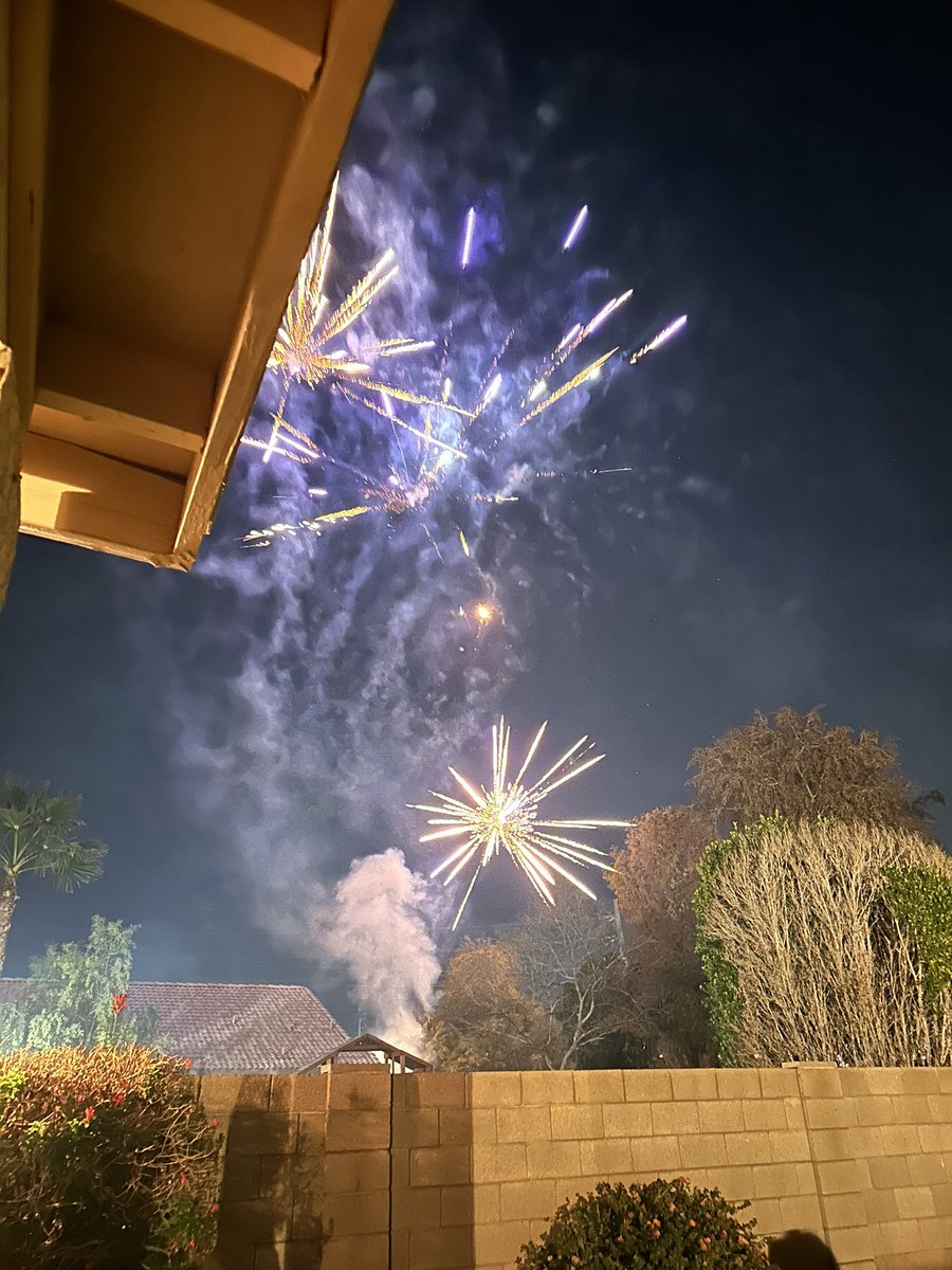 Linda Slavick tweet media