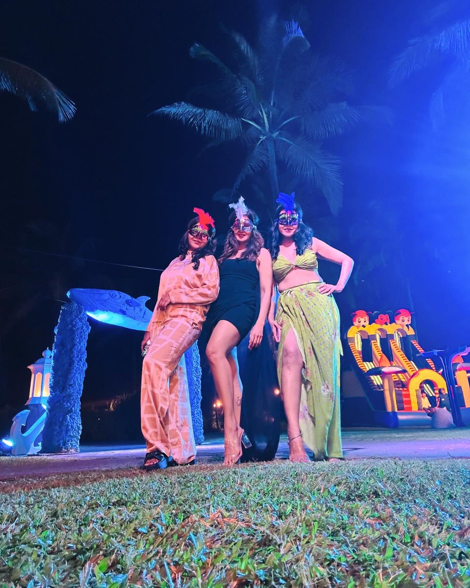 “Embracing the vibes of a fresh start and the allure of new adventures in the year ahead. Cheers to a trendy New Year filled with joy and possibilities!”

#HappyNewYear2024 #Gratitude #love #Blessed