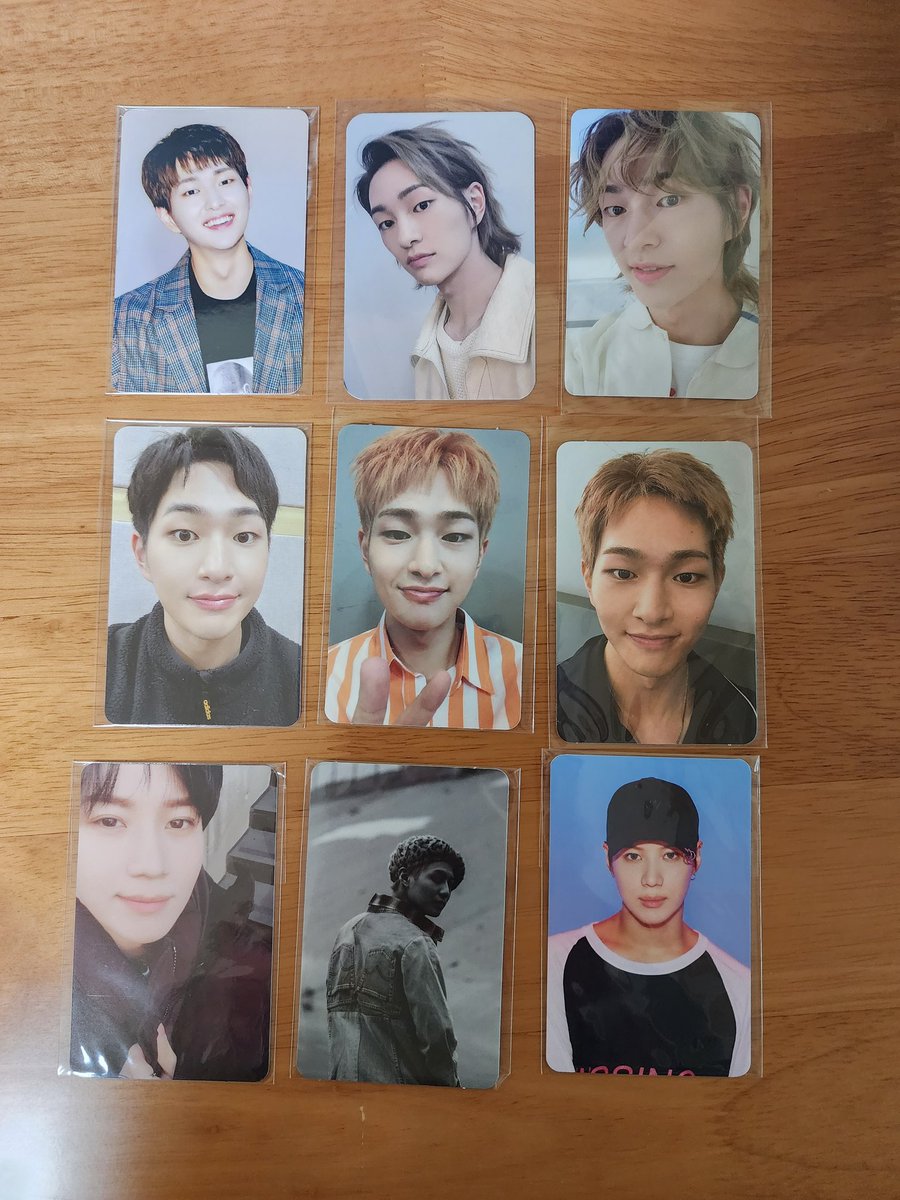 bbk_smile's tweet photo. 샤이니 포카 교환

저: 사진의 온유 진기 태민
님: 표시 안된 키 기범 

연락주세요 https://t.co/rtMqR6TO9u