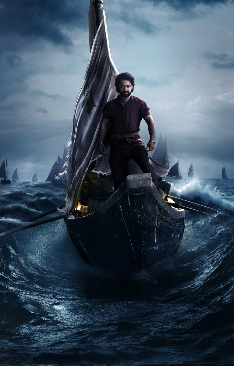 YuvasudhaArts's tweet photo. A fully loaded wave will hit you on January 8th with a solid #DevaraGlimpse 🌊

#Devara 🌊 https://t.co/efnKxapinf
