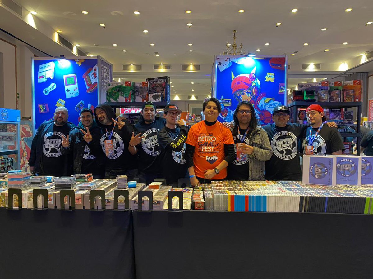 Feliz año!!! Los esperamos este 2024 en Retro Play Shop!